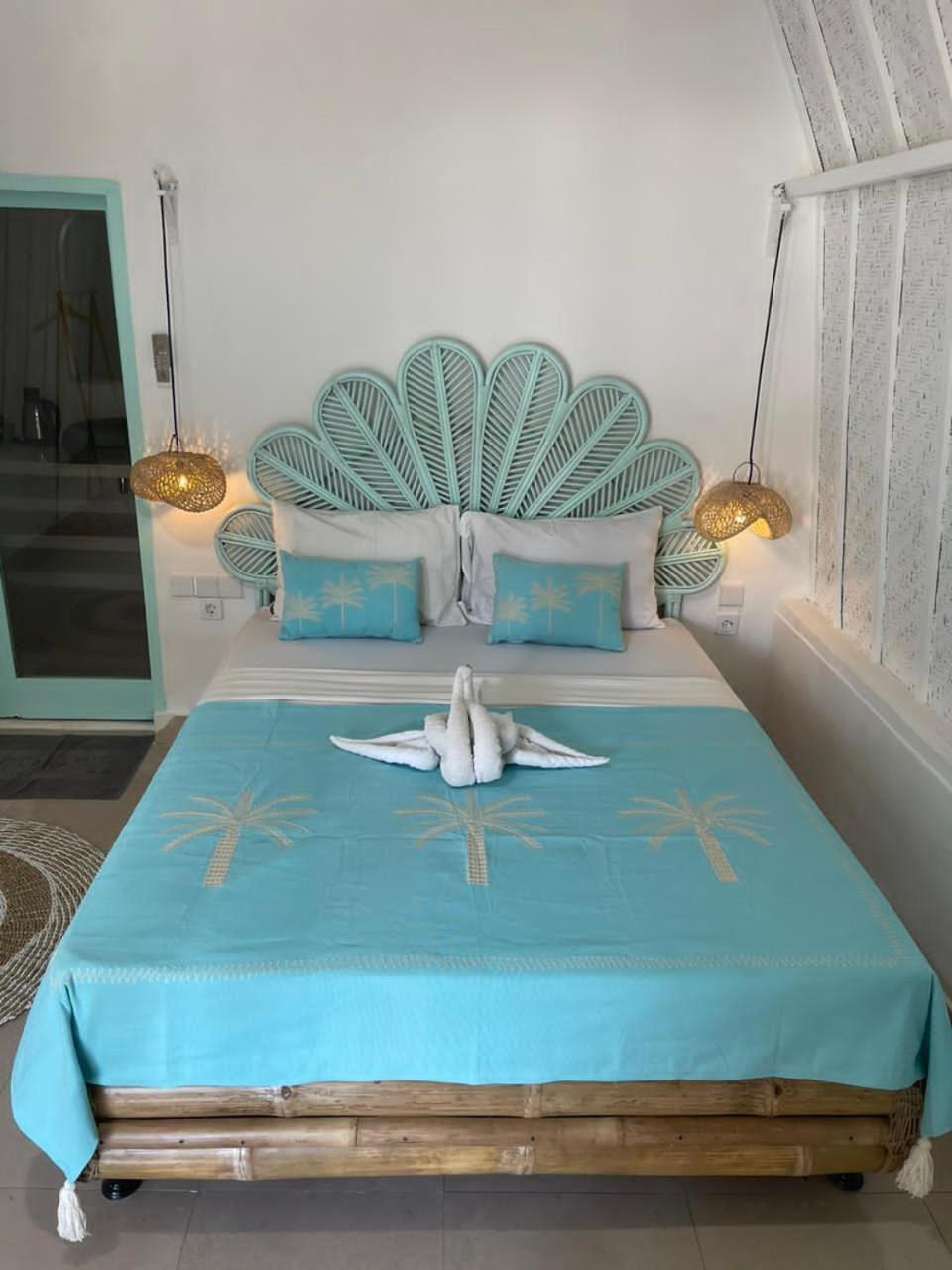 Playa Bonita Hotel & Beach Club Gili Air Exterior photo