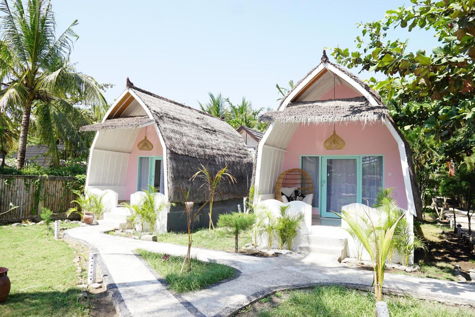 Playa Bonita Hotel & Beach Club Gili Air Exterior photo